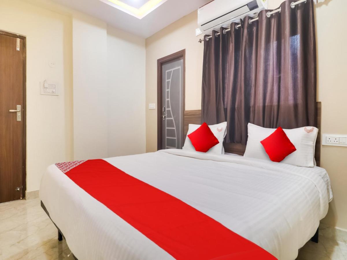 Hotel O Red Stone Hotels ไฮเดอราบัด ภายนอก รูปภาพ