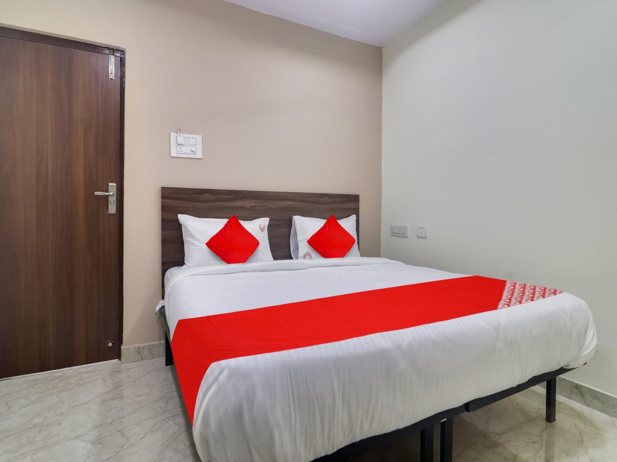 Hotel O Red Stone Hotels ไฮเดอราบัด ภายนอก รูปภาพ